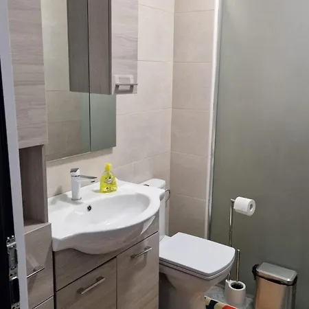 Lemon By The Sea Saturn