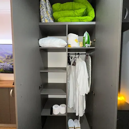 Lemon By The Sea Apartman *